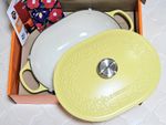 Le Creuset Flower Relief Oval Casserole 3.75 Qt Mimosa Yellow 31cm Cast Iron NIB