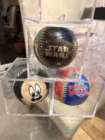 Display box transparent baseball stand, tennis display box protective case