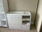 baby changing station with drawers