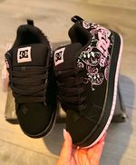 DC Shoes Women’s Low Top Black Pink Skate Shoes Trainers Size 6 UK