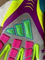adidas Predator Pro Goalkeeper Gloves URG 2.0+ Size 5.5 Latex Multicolour