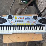 Kawasaki Electronic Toy Keyboard Educational Music/Art with Built-In Speakers