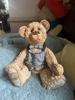 Material Bear Figurine