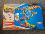 Hot Wheels Wall Tracks Hammer Drop Set - Retro Track Set - New In Box