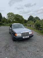 Mercedes 1993 200e W124