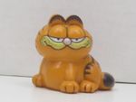 Figurine Garfield sitting and grinning height approx 4.5 cm old