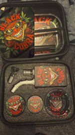 Black Cobra Glass Smoking Accessories Gift Set Zip Case Animal Black/Red/Green