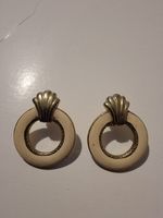 Round Lucite Gold Tone Vintage Earrings Cream Stud Circular 