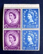 SB48 - Wilding Pane- 2 x 8mm Blue Phos- Crowns Wmk to Right - Perf Type AP - MNH