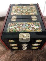 Vintage dressing/jewellery box, black lacquered mother of pearl from Singapore