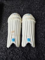 Irfan Titan Cricket Batting Pads. Mens Ambidextrous.  VGC