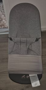 BABY BJORN - Bouncer Bliss 3D Jersey in Light Grey - Excellent Condition