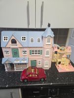 Sylvanian Families Deluxe Celebration Home Gift Set 35th anniversary with nurser