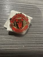Manchester United Badges and Pins