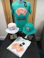 WORLD ATHLETICS CHAMPIONSHIP 4PC BUNDLE 2 X T-SHIRTS SIZE 2XL AND 2 X SUN HATS