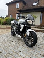 triumph street triple 675 r 2012