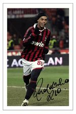 RONALDINHO - AC MILAN AUTOGRAPH SIGNED PHOTO POSTER