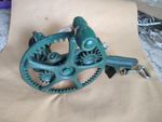 Vintage Cast Iron Apple Peeler Corer & Slicer Green Heavy Duty Please READ