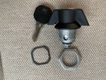 EMKA 1000-U345 Wing Handle And Key X2