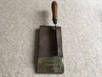 C1900-20 VINTAGE DAVIES”S FAMOUS TWIST TOBACCO CUTTER BLOCK