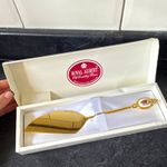 Royal Albert Old Country Roses Gold Plated Cake/Pie Slice, Boxed 11in