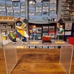 King & Country HK019 'The Lion Dance Set' Earlier Gloss Finish Boxed