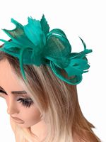 Women’s green Feather & Mesh Fascinator Headpiece One Size Wedding Party Formal