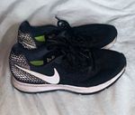 Nike Air Zoom Pegasus 34 unisex Black/White Running Trainers UK 6 EU 40 Mesh