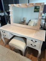 Elegant Dressing Table with Mirror & Matching Stool – Light Pink Oak Finish
