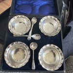 Set of 4 EPNS Silver Mustard Pots With 3 Spoons In A Presentation Box See Detail