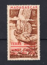 M29193 Madagascar  1948 AIR Opt 100F Brown UMM Sg 319 Cat £50