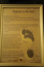 Footprints In The Sand Picture on Gold Pearl,Devotional Scriptures, free bible