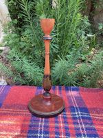 Wooden Candle Sticks With Leaf Motive
