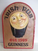 CAST IRON GUINNESS IRISH PUB  HAND PAINTED SIGN SMILING FACE GLASS STOUT est1985