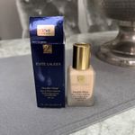 Estée Lauder Double Wear Foundation 1N0 Porcelain with Pump 30ml OLD FORMULA