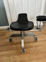 Low-Angle Rolling Camera Operator Stool – Studio Seat on Wheels