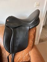 18” Comfort Grand Prix Dressage Saddle