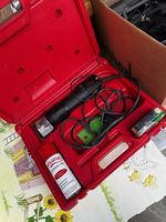 Wolseley Falcon Horse Clippers Set with Case, Oil & Spare Blades