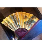 VINTAGE SILK FOLDING ORIENTAL FAN
