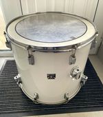 TAMA Superstar 20x18 in Wood Floor Tom Drum, White Finish, Made in Japan