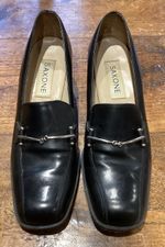 Vintage Saxone Women’s Black Leather Loafers Size 5