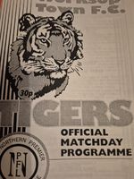 94/95  Worksop Town v Mansfield Town  Aug 2nd  psf