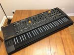 Studiologic Sledge 2.0 Virtual Analogue Polyphonic Synthesizer (black edition)