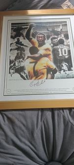 Pelé Signed Framed Football Photo/Print with COA, Original Retired Player