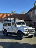2011 Landrover Defender 2.4 TDCi 110 XS Station Wagon