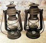 2 Feuerhand No 275 Kerosene Lanterns