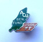 1986 ACU BENEVOLENT FUND ISLE OF MAN TT BADGE - IoM MANX T.T. RACES