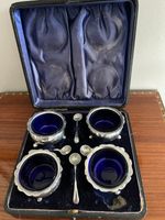 Antique set 4 silver salt cellars w spoons hallmarked T&L EM early 19c