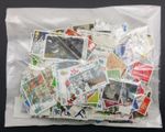 GB Kiloware Mixture, 50 grams Off Paper, Approx 500 Stamps Inc Commems, Wildings
