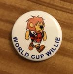 England 1966 World Cup Willie Lion Mascot Pin Button Badge Football Memorabilia